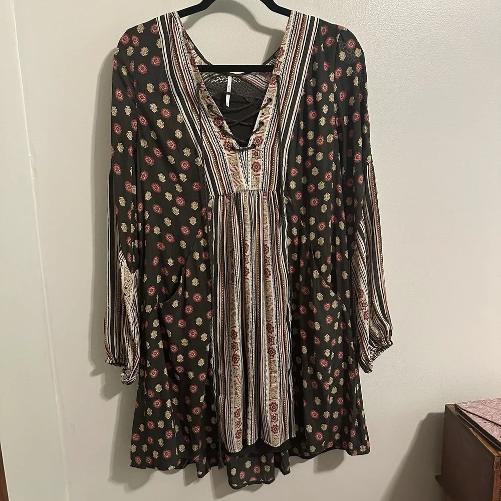 Free People Rain or Shine Lace Up Boho Peasant Swing‎ Long Sleeve Dress Size S